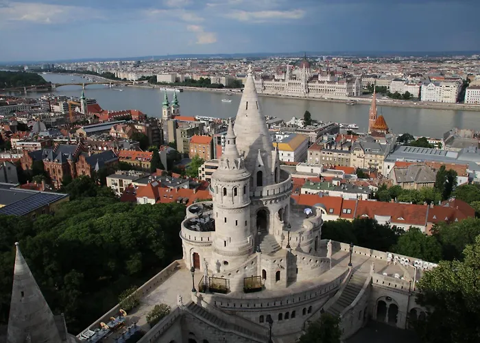 Budavar Bed And Breakfast