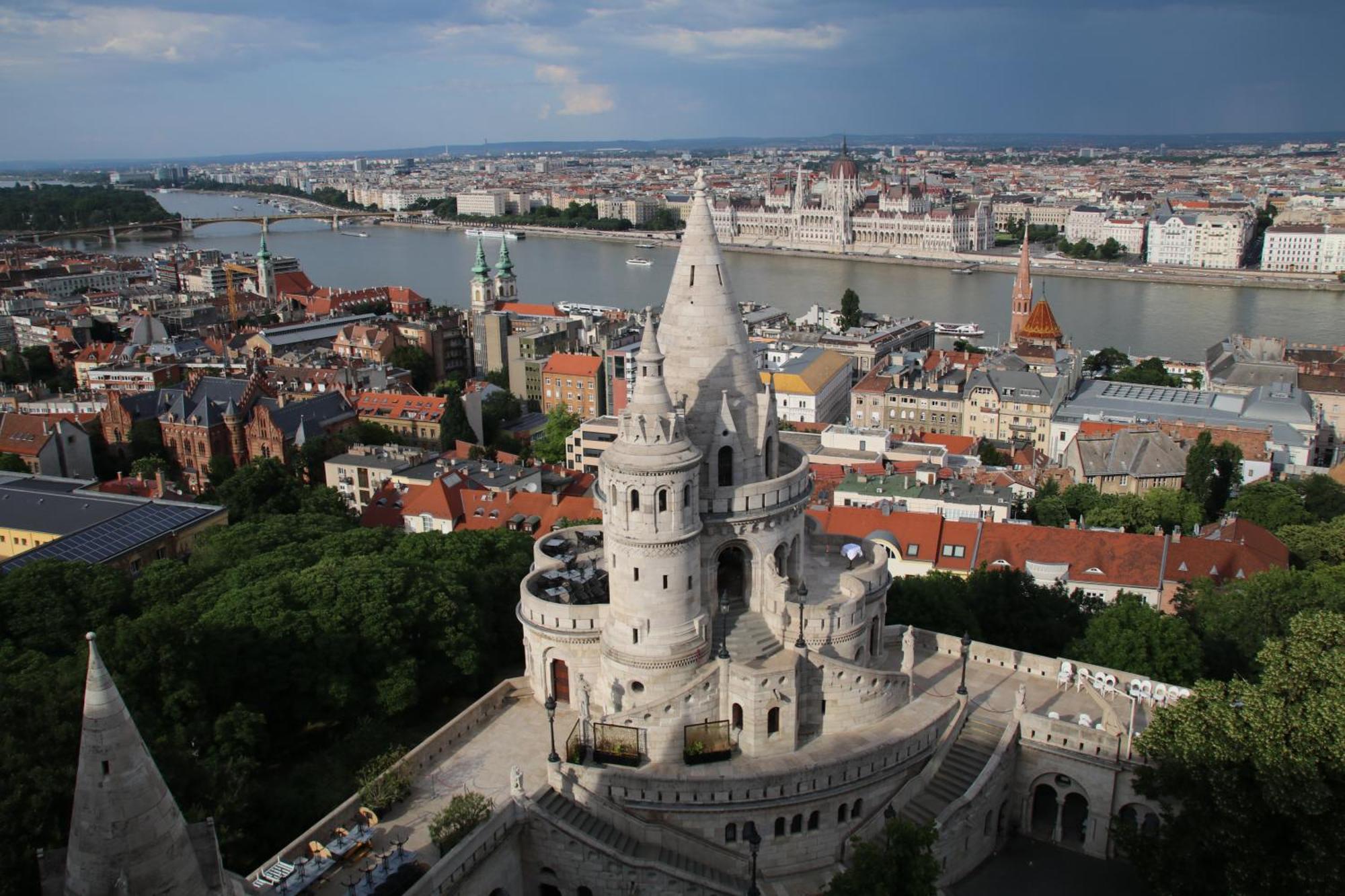 Budavar Готель типу 